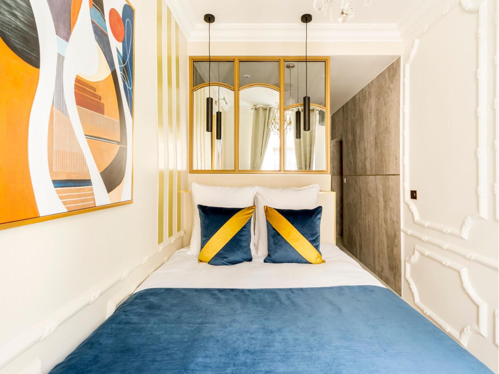 Merveil - Luxury - Champs Elysees - Boissy * Parijs
