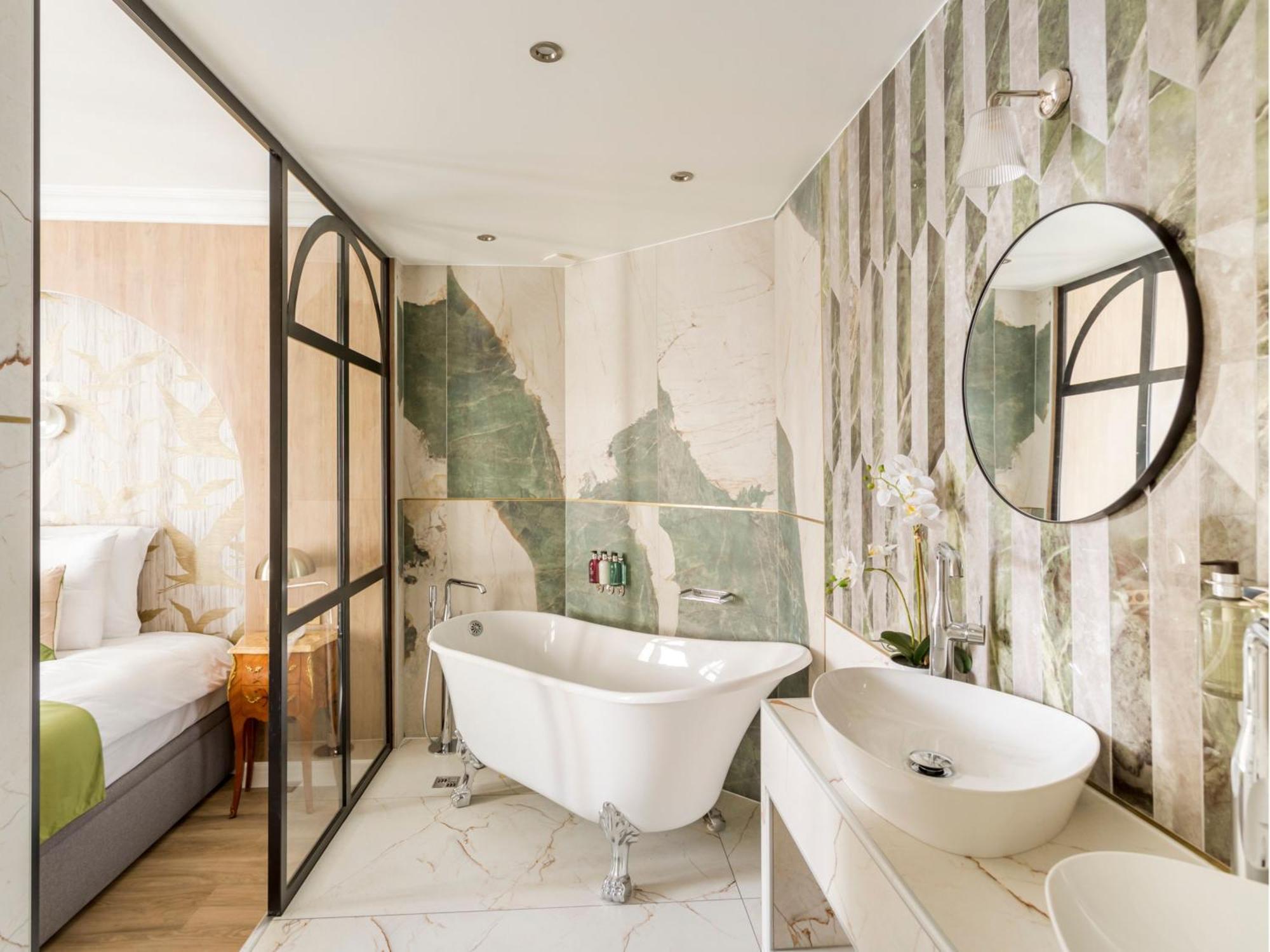 Merveil - Luxury - Champs Elysees - Boissy * Parijs