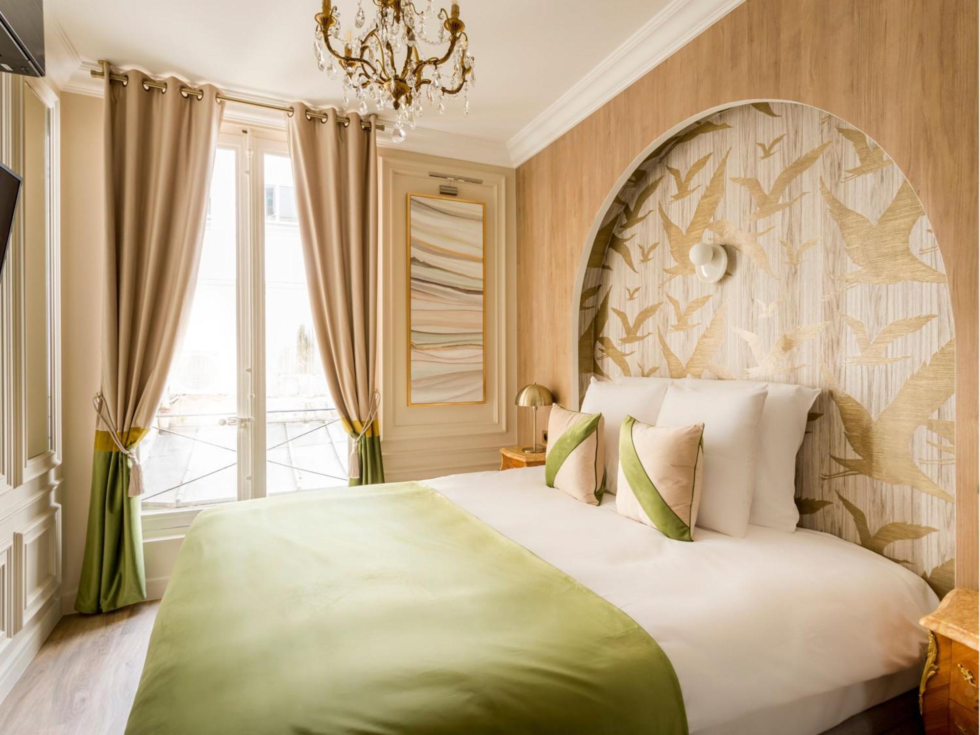 Merveil - Luxury - Champs Elysees - Boissy Parijs